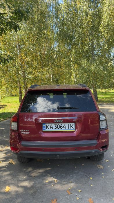 Продам Jeep Compass 2013 року 2,4 бензин