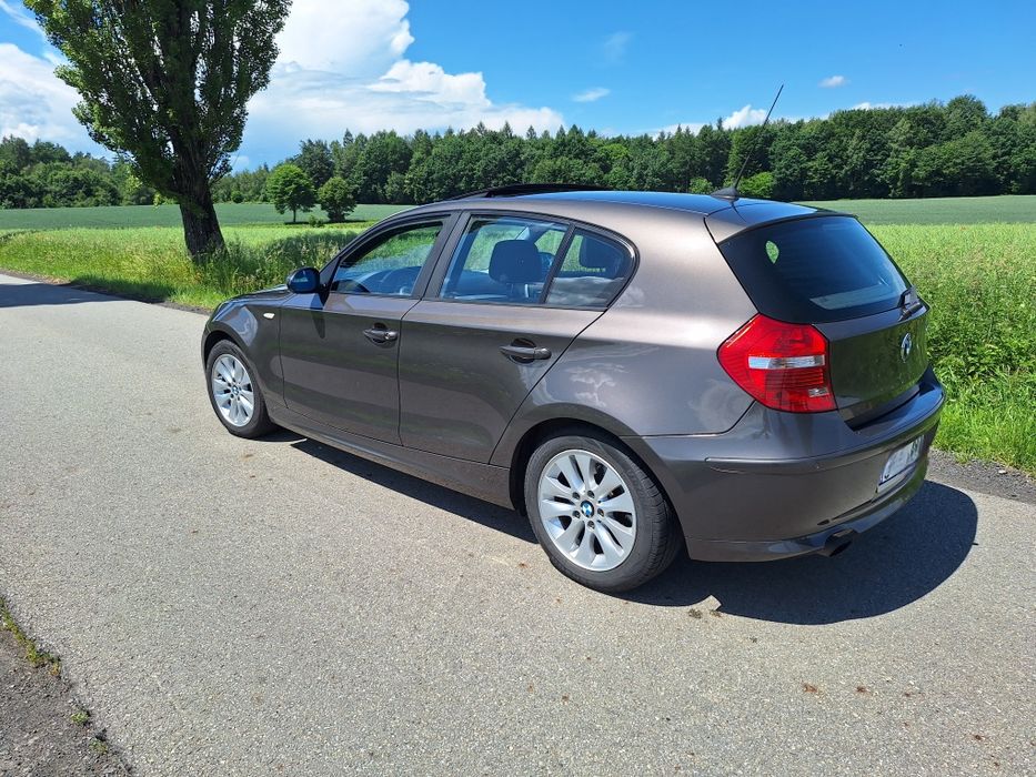 BMW E87 , 118i, 2009r.