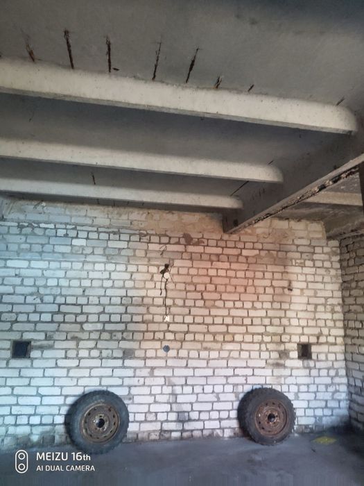 Продам гараж з підвалом 49 кв.м. в кооперативі Лідер Вознесенськ центр