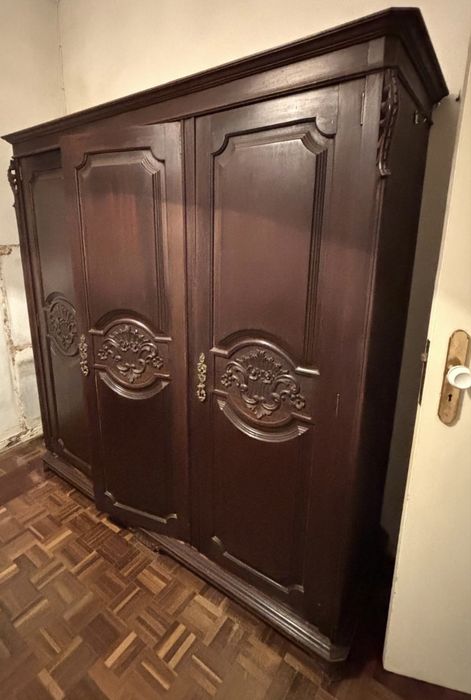 Mobilia de quarto estilo D. José