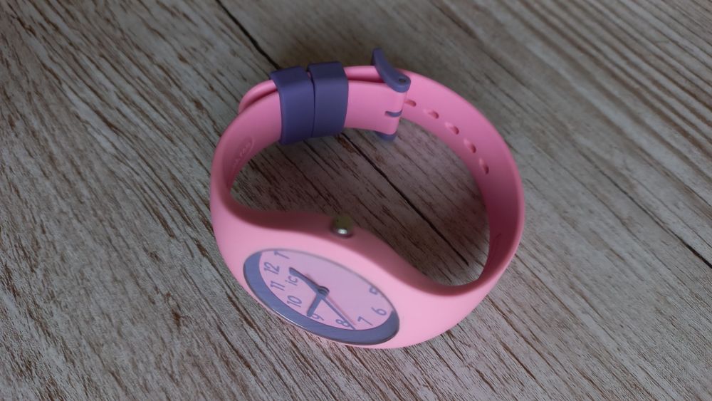 Часы бельгийские Ice-Watch