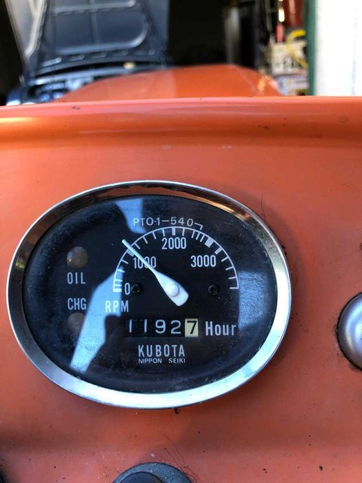 Vendo Trator Kubota L1500 - BOM estado