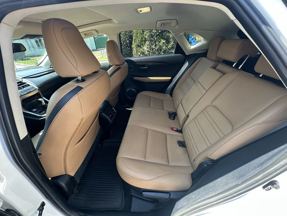 Продам Lexus NX200t 2017 2.0t бензин полный привод