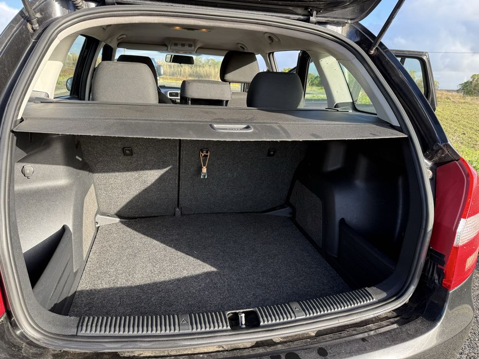 SKODA Fabia II Combi 1.2 Gasolina 70 cv