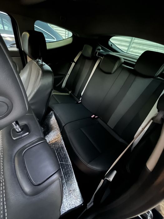 Renault Megane Coupe Bose Edition