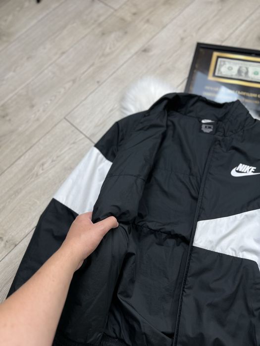 Оригинал Зимний пуховий-бомбер Nike Air SWOOSH NSW Jordan Bomber Alpha