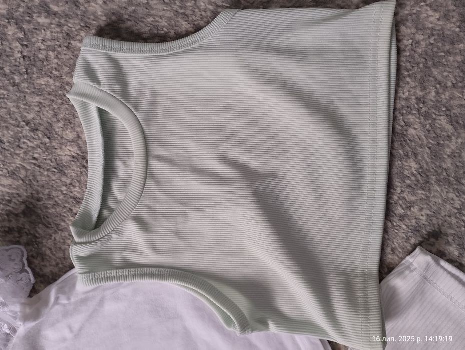 Футболка і топи зріст 122 см