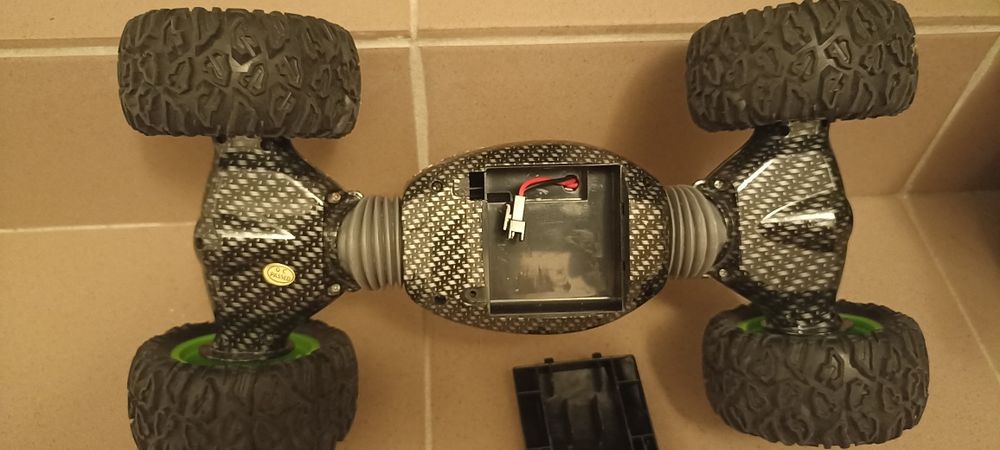 Продам боліт акумулятор замінити