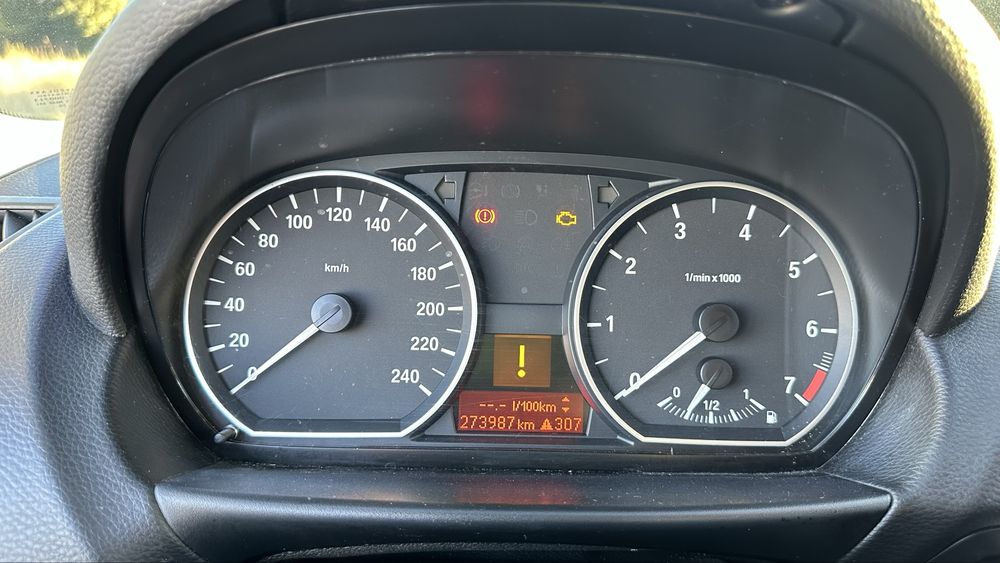 Продам BMW 1 Series 2009