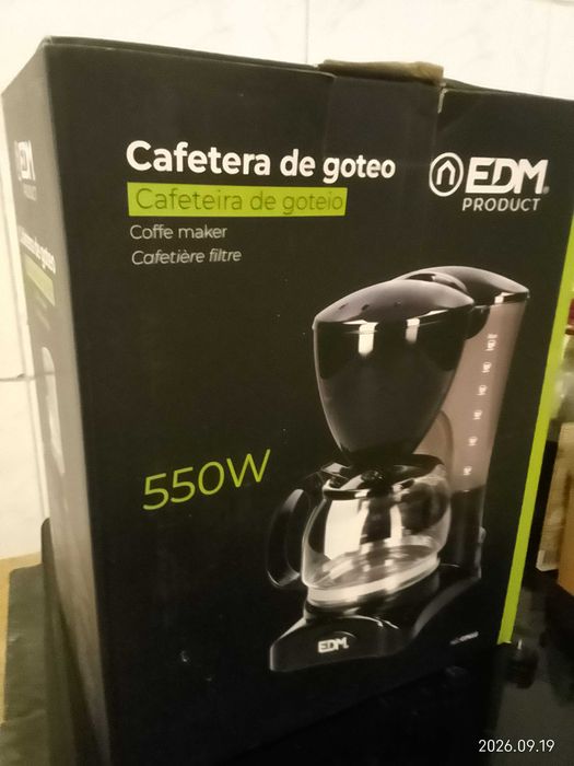 Máquina de café pequena