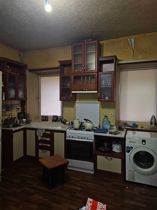 Продаж 2 к. квартири ЮЖД