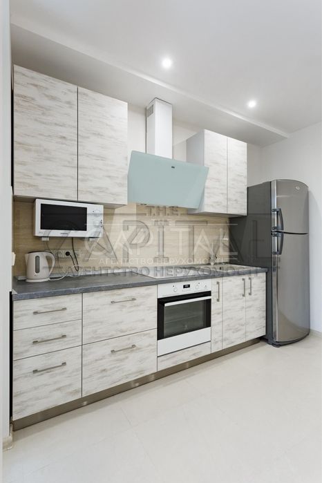 Продажа 1-комнатной квартиры 43,7 м² с ремонтом в ЖК «Підвисоцький»