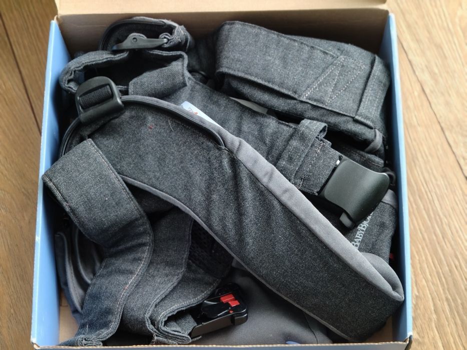 Nosidelko BabyBjorn one