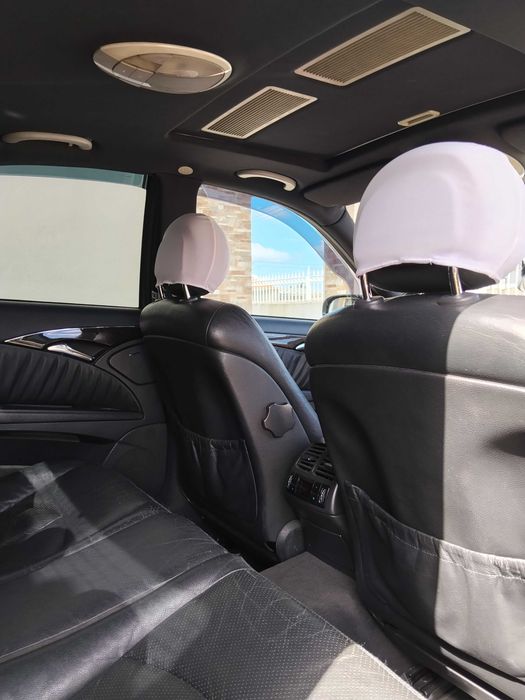 Mercedes E220  W211