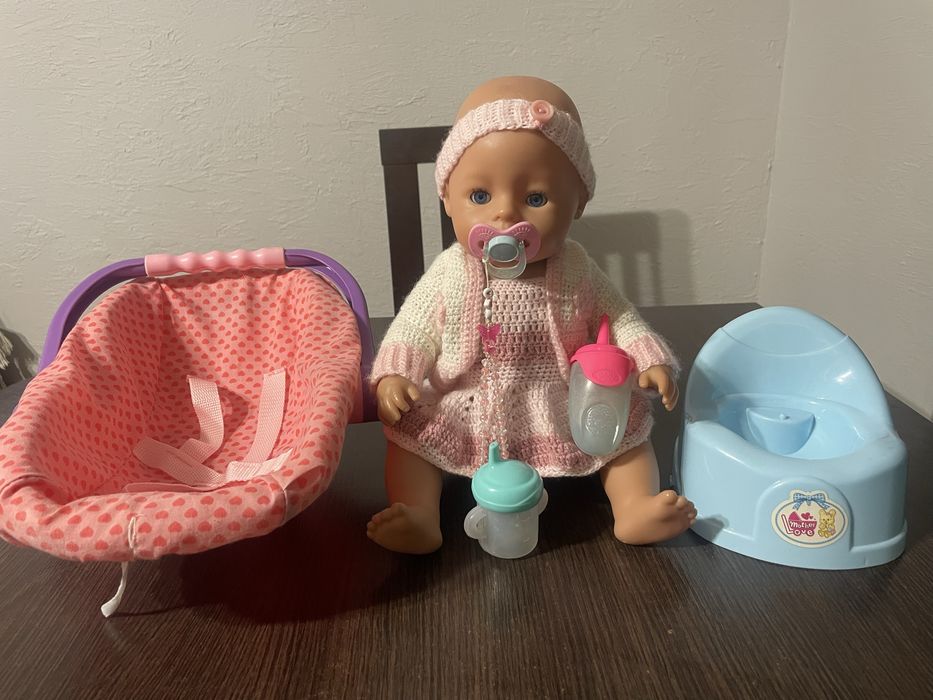 Lalka Baby Born plus duzo ubranek