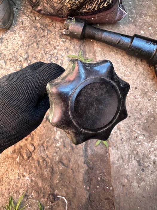 Болт Винт руля ИЖ