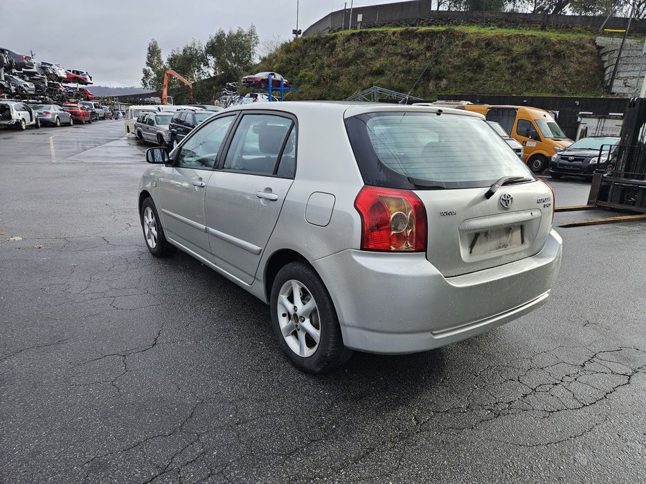 Toyota Corolla 1.4 D4D de 2006 para peças