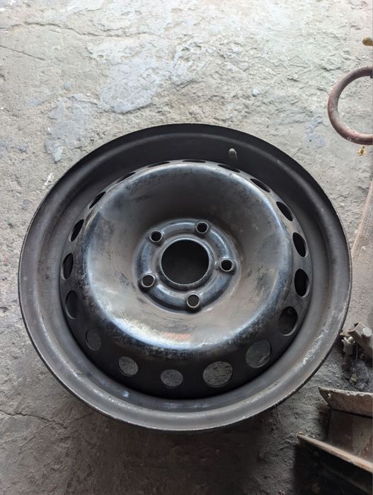 Диски R15+колпаки с Renault megane 3