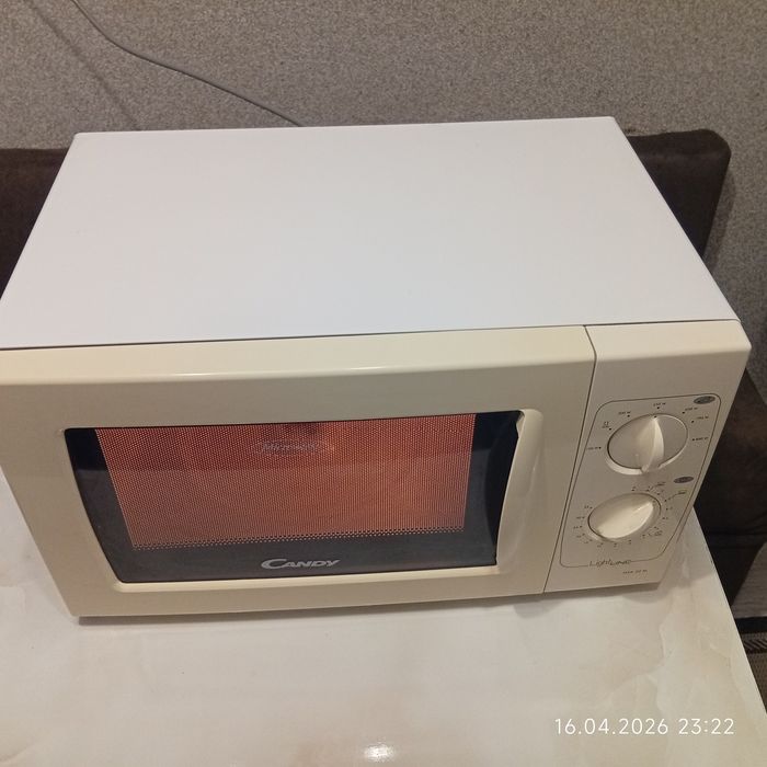 Мікрохвильовка CANDY