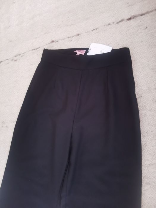 Pantalona marca Dora Guimarães