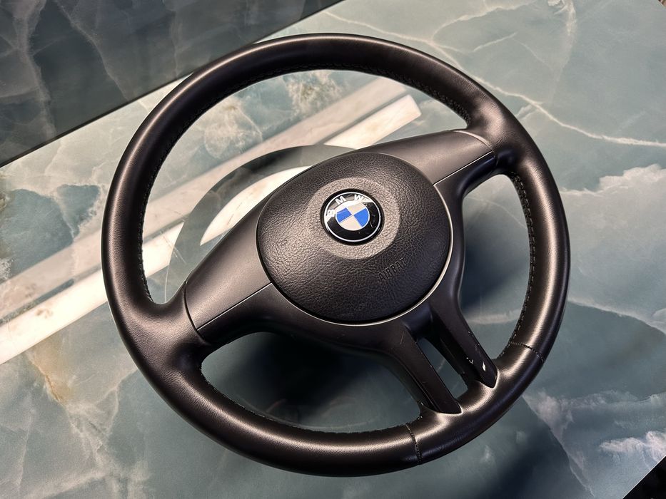 Спорт Кермо БМВ Е46 Без кнопок Руль Трьох спицеве Кермо BMW E39 Шрот