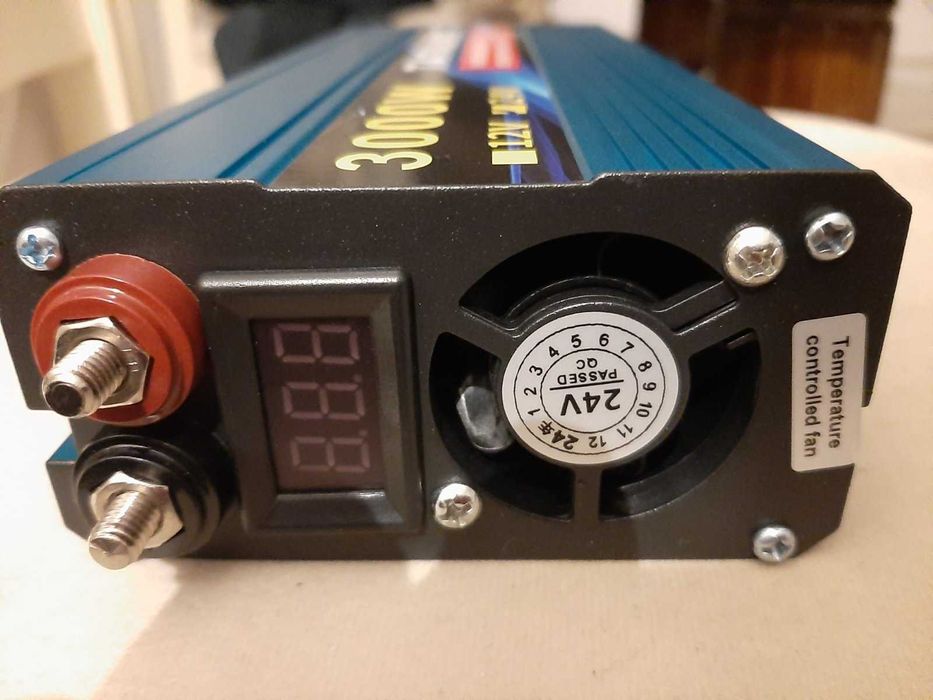 інвертор  12в 3000Вт чистий синус:LED екран,вентилятор TATALIKEN