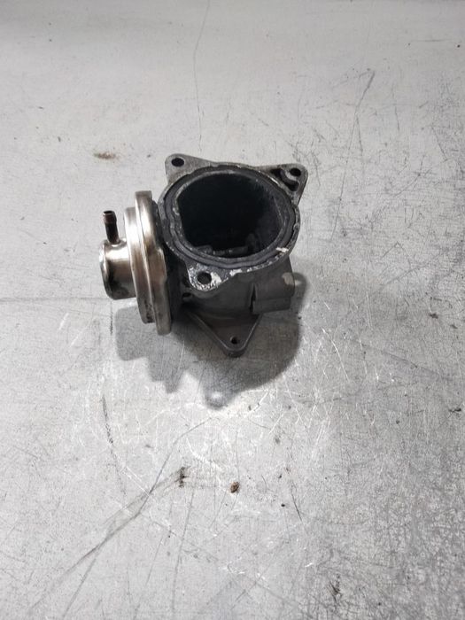 Válvula Egr Volkswagen Golf V 1K110.2003