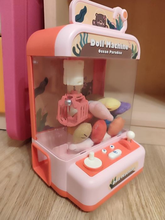 Automat,łapacz pluszaków+dodatkowe maskotki.