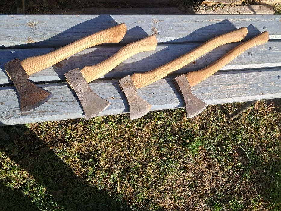 Stary pièkny toporek  buchcraftowy