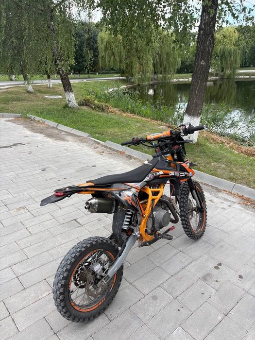 GEON X-Road 125
