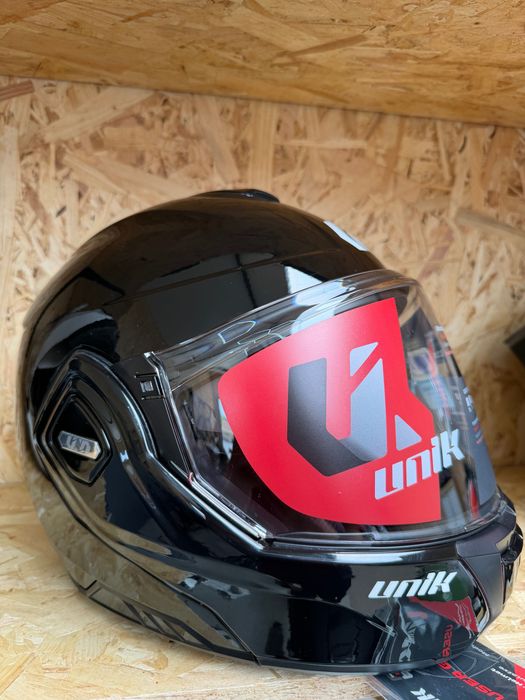 Capacete Unik 180 spectrum preto brilho - novo