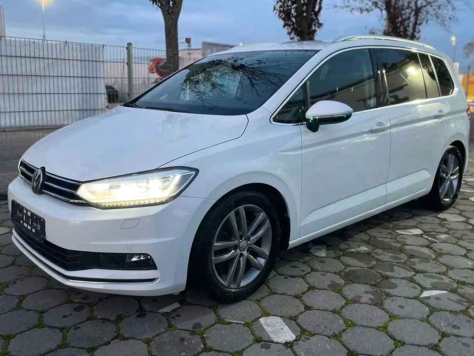 Volkswagen Touran      2018