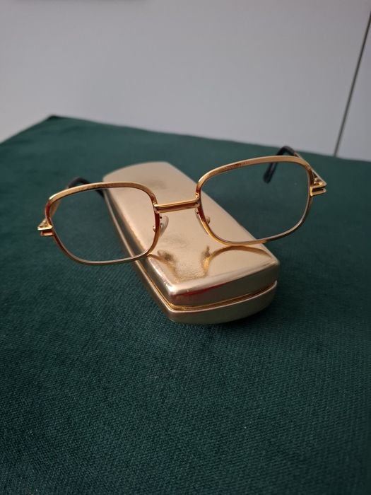 Okulary złote  korekcyjne +1.5