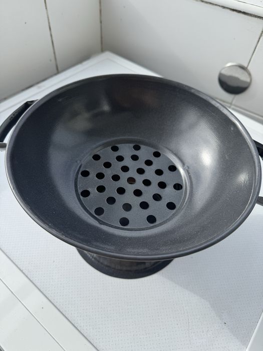 Churrasqueira/fogareiro de mesa a carvão