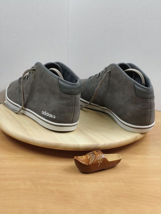 Buty Trampki r.46⅔ Adidas Neo męskie zamszowe