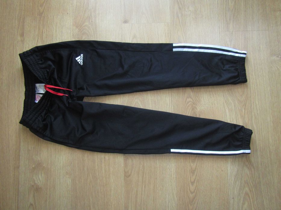 ADIDAS spodnie dresowe rozm.152