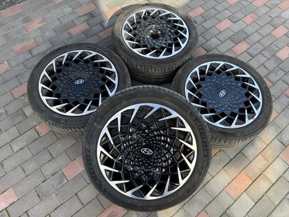 Hyundai Ioniq 5 Диск Диски R19 R20 комплектом і по штучно РОЗБОРКА