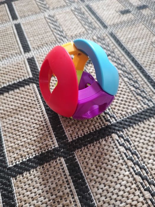 zabawka dla niemowlaka