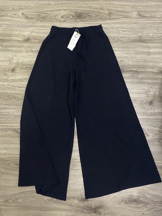 Нові штани-палаццо темно-сині, розмір М, на резинці та з шнурком
