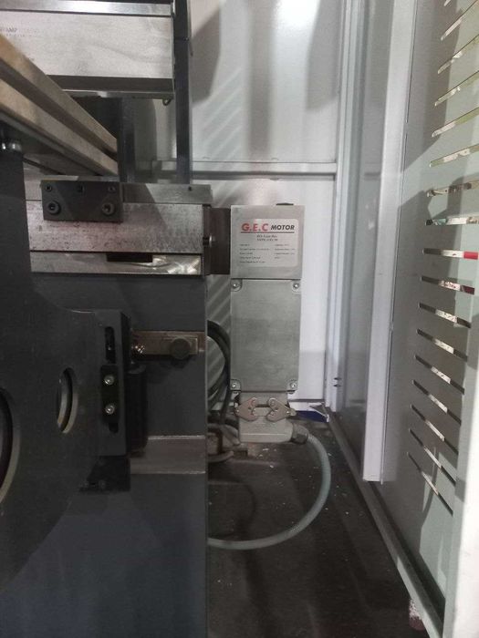 Листозгинальний прес з ЧПК SBM 175/30 (3200 мм, 175 т)