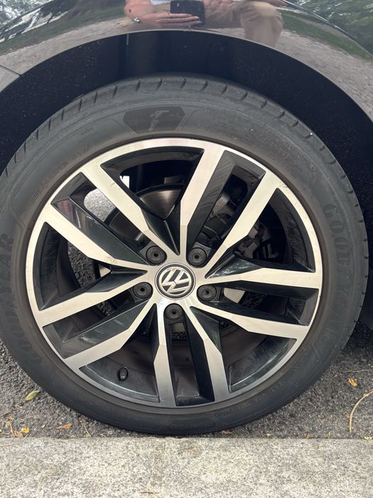Volkswagen Golf Variant 1.6 TDI Highline DSG