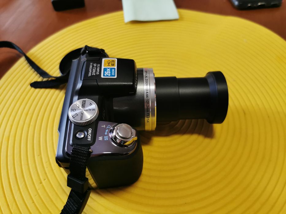 Máquina fotográfica olympus SPl-720 UZ