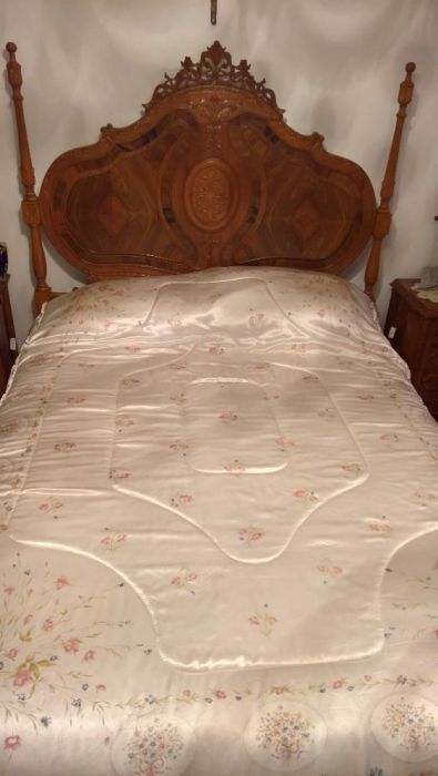 Quarto casal completo em Nogueira Maciça