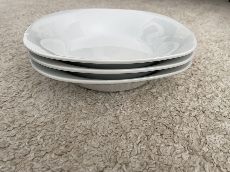 4 pratos de sopa