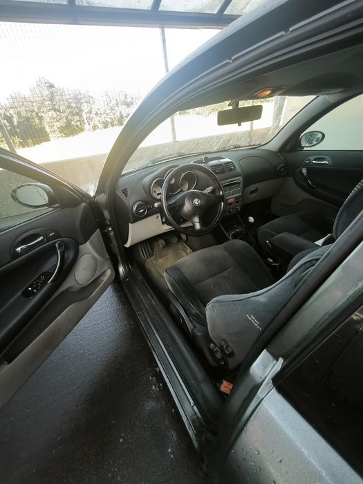 Alfa 147 1.6 TS 120CV BOSE