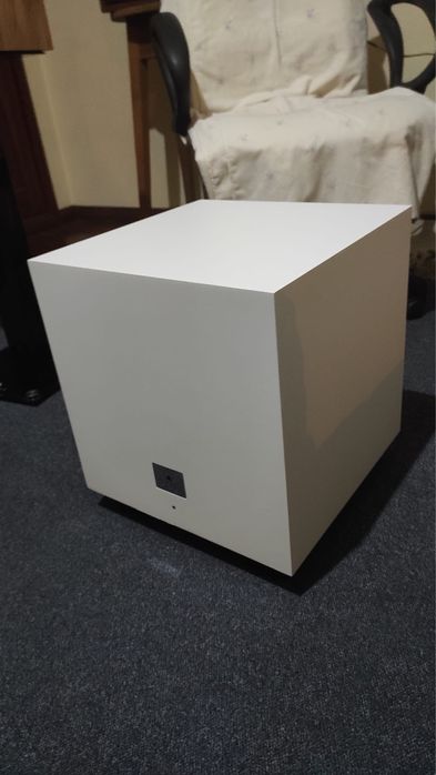 Subwoofer Triangle Tales 340