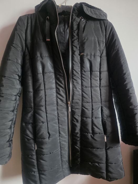 Kurtka Damska Zimowa Długa Wams Pikowana Czarna Kaptur Ciepła