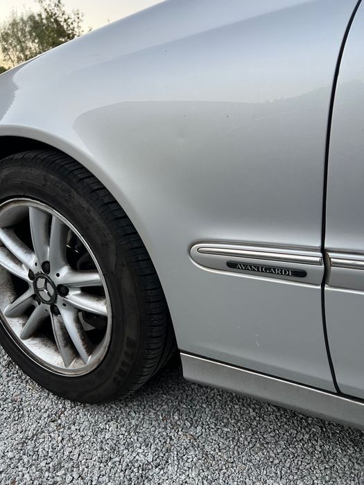 Carrinha Mercedes-Benz C200 CDI — photo 4
