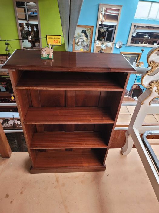 Estante em madeira maciça - óptimo estado