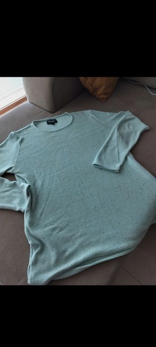 Camisolas de qualidade novas